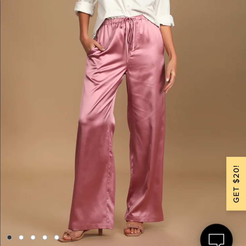 Lulu’s Wide Leg Satin Pink Pants